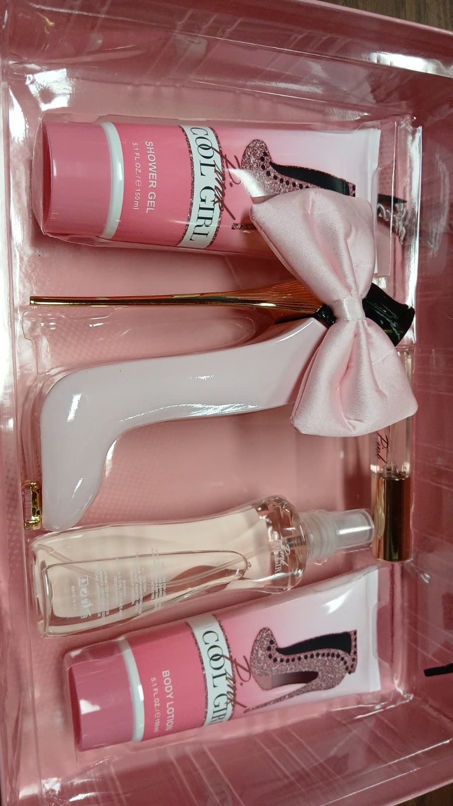 COOL GIRL PINK