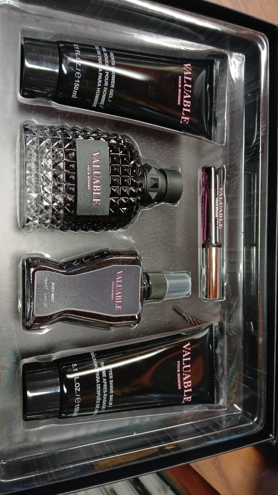 VALUABLE POUR HOMME