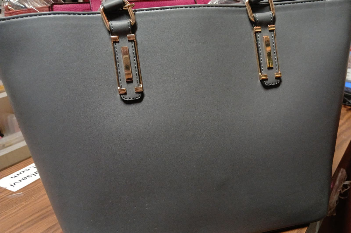 cartera gris