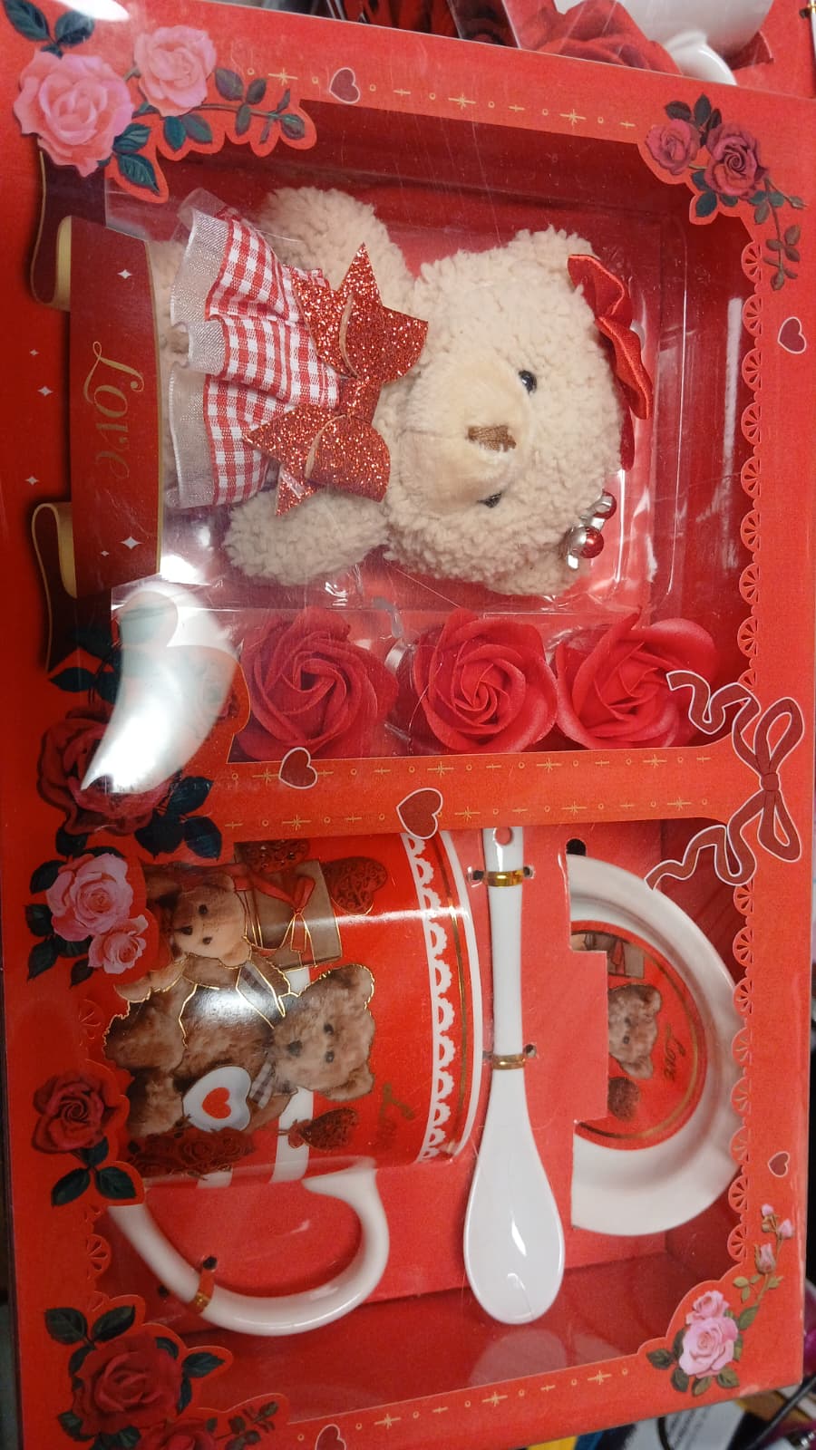 tasa y osita con flor love